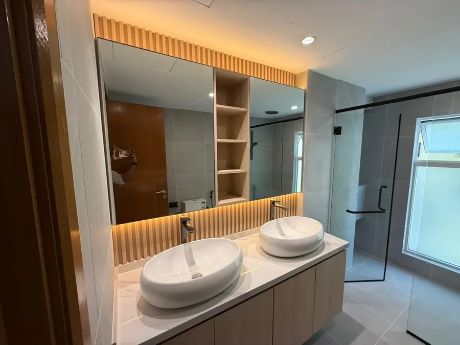 Completed on site: image 11 of 20